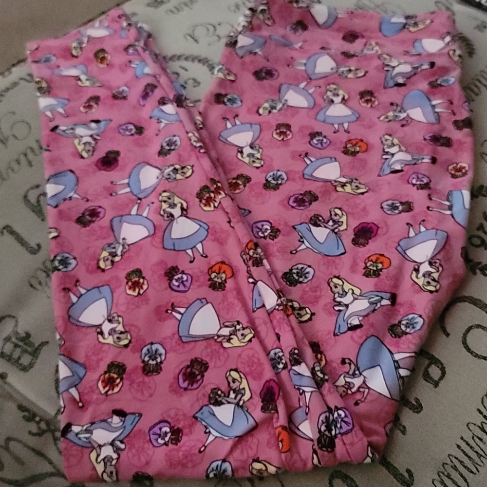 NWOT Disney LuLaRoe Leggins (12-18)